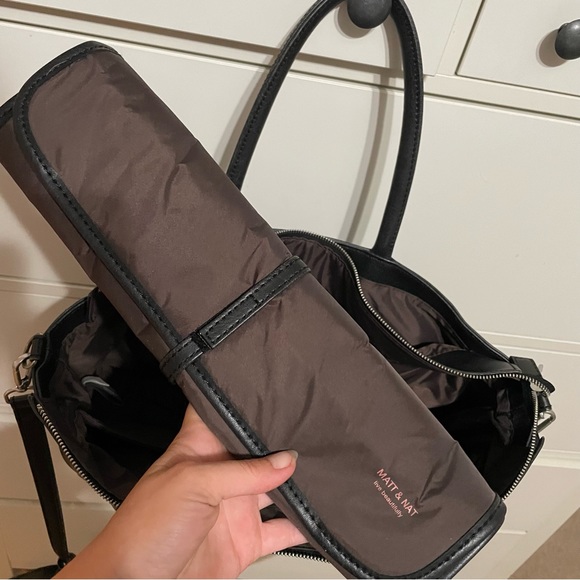 Matt & nat raylan diaper bag - Picture 6 of 10